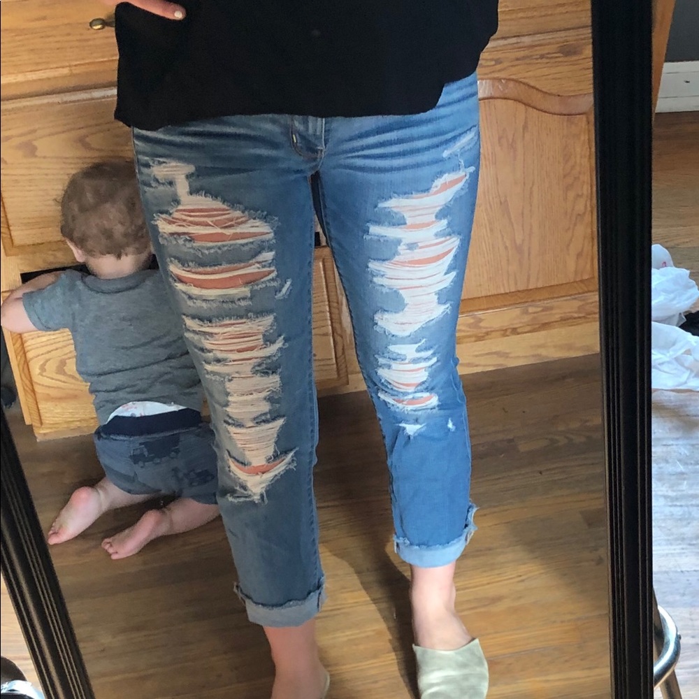 American Eagle boyfriend fit capris